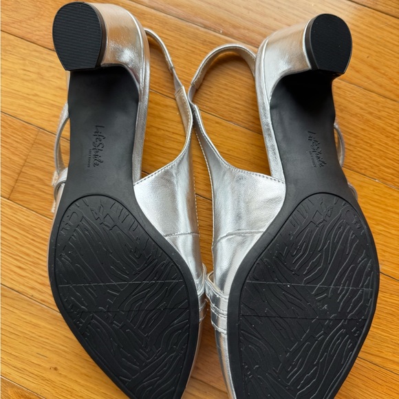 Life Stride Women's Metallic Silver Heels - Picture 3 of 3